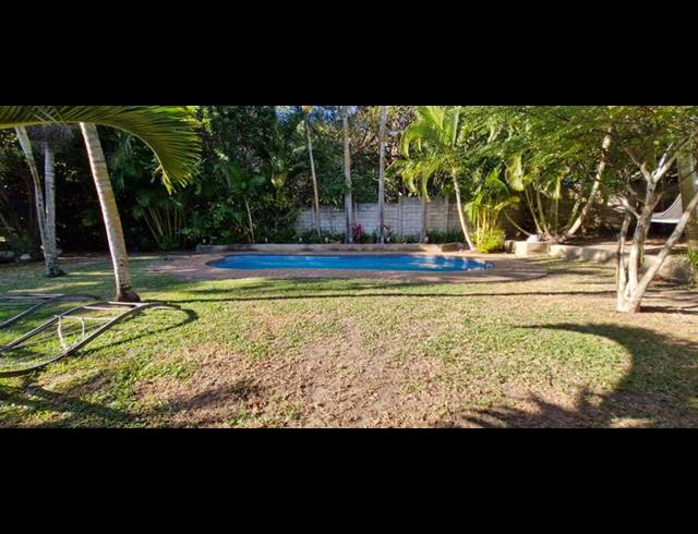 5 BEDROOM HOUSE FOR SALE IN LEISURE BAY